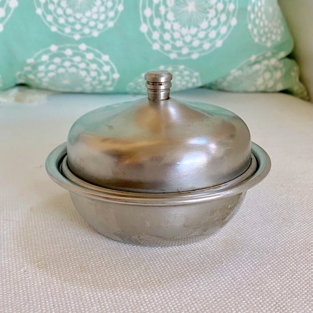 Vtg Grand Silver Co. Wear Brite Nickel Silver Trinket Candy Mint Bowl Dish W Lid
